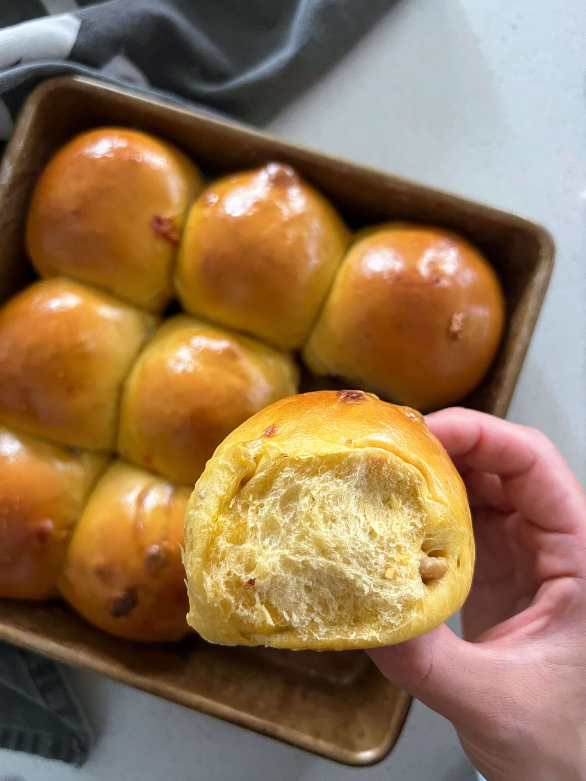 goji berry & walnut milk bread rolls
